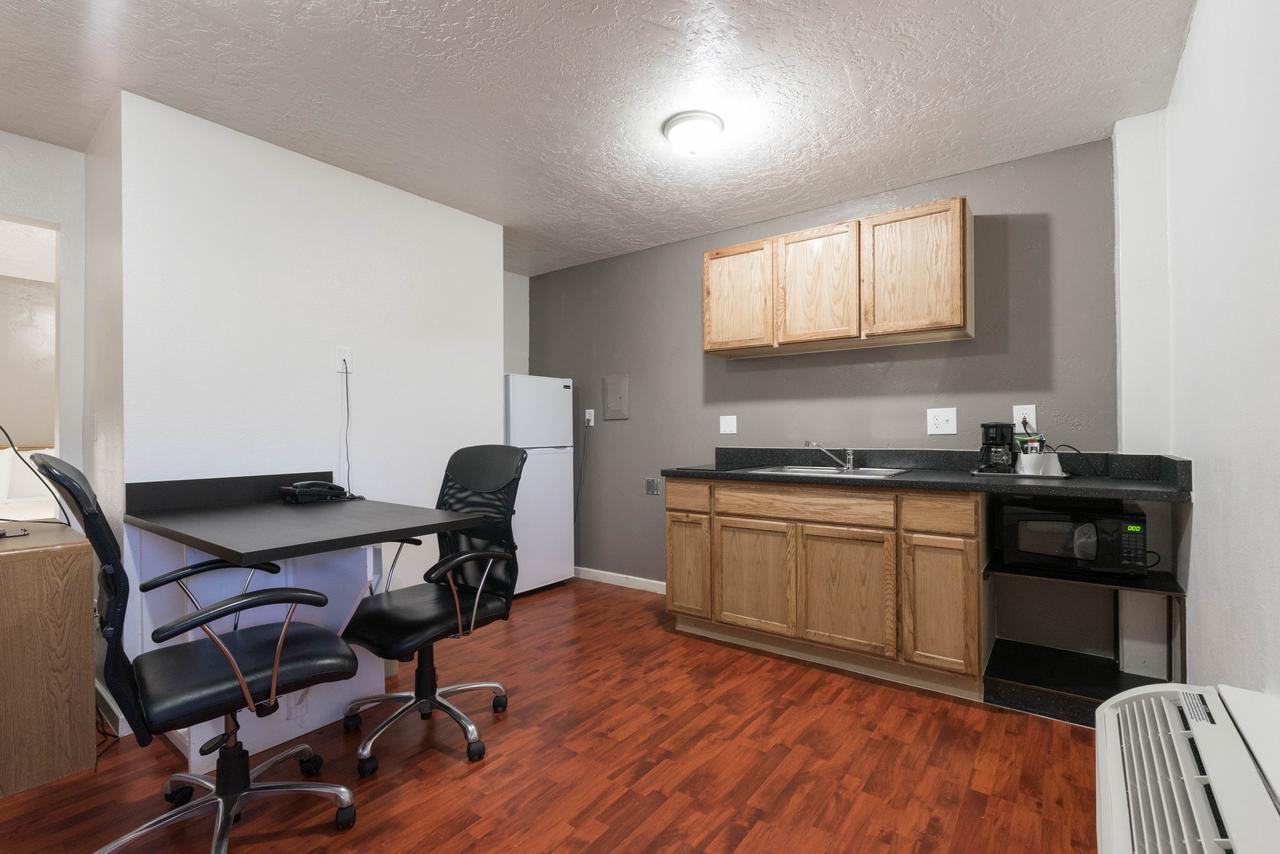 Little Suites Provo Extended Stay Ngoại thất bức ảnh